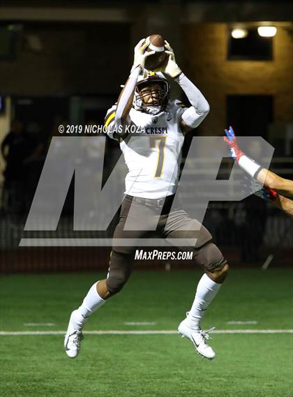 Thumbnail 1 in Crespi vs. Harvard-Westlake photogallery.
