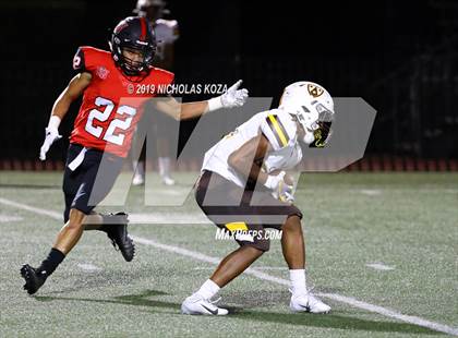 Thumbnail 3 in Crespi vs. Harvard-Westlake photogallery.