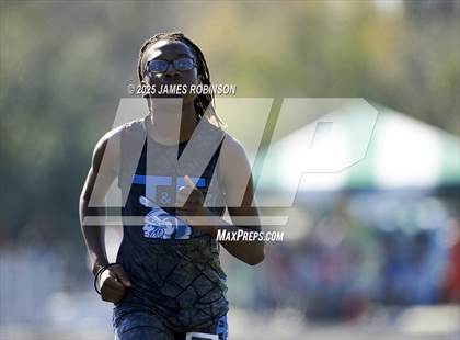 Thumbnail 1 in Mandarin Preseason Classic (600 Meter) photogallery.
