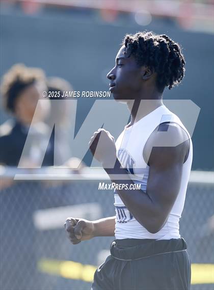 Thumbnail 1 in Mandarin Preseason Classic (600 Meter) photogallery.