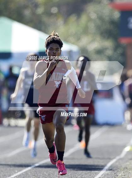 Thumbnail 3 in Mandarin Preseason Classic (600 Meter) photogallery.