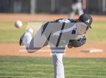 Thumbnail 1 in Arroyo @ Marshall photogallery.