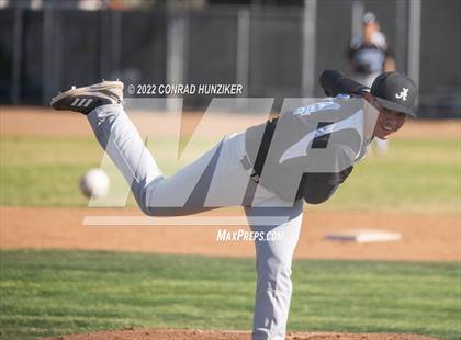 Thumbnail 1 in Arroyo @ Marshall photogallery.