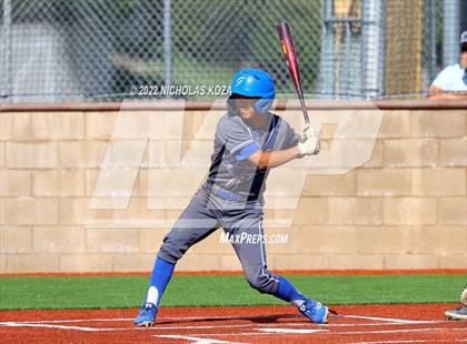 Thumbnail 1 in Warren vs. Gahr photogallery.