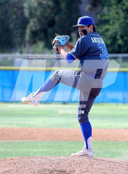 Thumbnail 1 in Warren vs. Gahr photogallery.