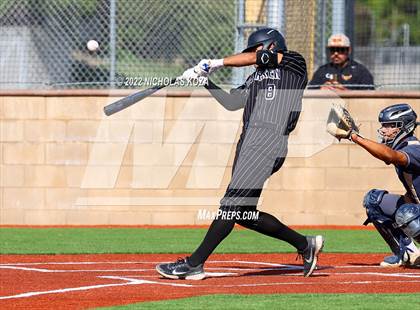 Thumbnail 3 in Warren vs. Gahr photogallery.