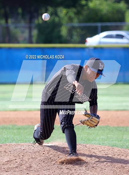 Thumbnail 3 in Warren vs. Gahr photogallery.