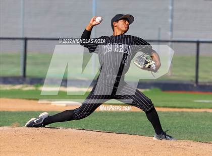 Thumbnail 2 in Warren vs. Gahr photogallery.