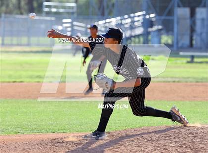 Thumbnail 1 in Warren vs. Gahr photogallery.