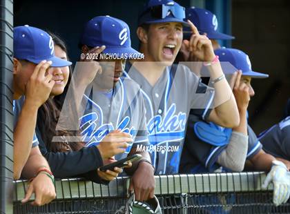Thumbnail 3 in Warren vs. Gahr photogallery.