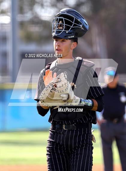 Thumbnail 1 in Warren vs. Gahr photogallery.