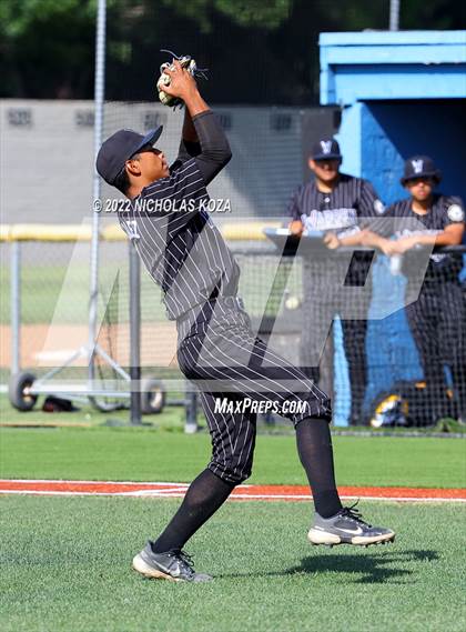 Thumbnail 2 in Warren vs. Gahr photogallery.