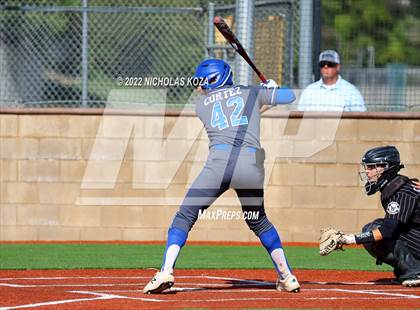 Thumbnail 3 in Warren vs. Gahr photogallery.