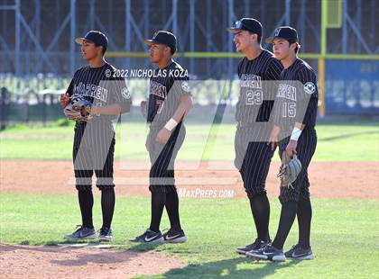 Thumbnail 1 in Warren vs. Gahr photogallery.