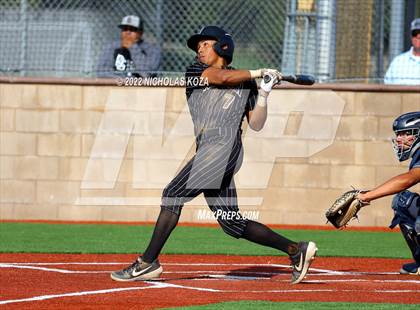 Thumbnail 2 in Warren vs. Gahr photogallery.