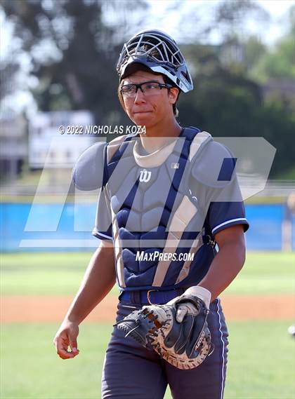 Thumbnail 2 in Warren vs. Gahr photogallery.