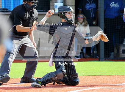 Thumbnail 1 in Warren vs. Gahr photogallery.