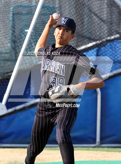 Thumbnail 2 in Warren vs. Gahr photogallery.