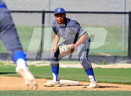 Thumbnail 3 in Warren vs. Gahr photogallery.