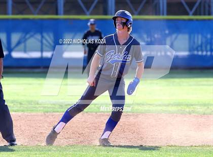Thumbnail 3 in Warren vs. Gahr photogallery.