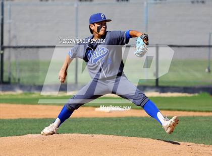 Thumbnail 1 in Warren vs. Gahr photogallery.