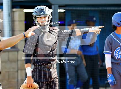 Thumbnail 1 in Warren vs. Gahr photogallery.