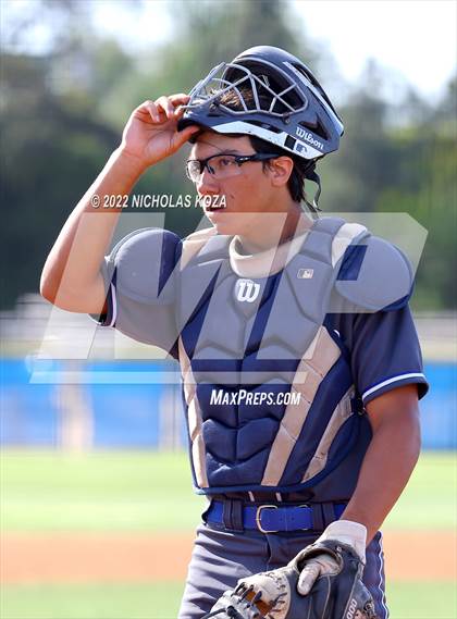 Thumbnail 2 in Warren vs. Gahr photogallery.