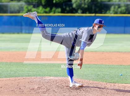 Thumbnail 1 in Warren vs. Gahr photogallery.