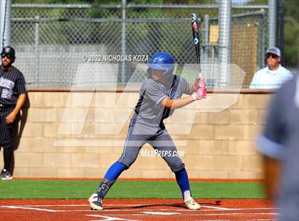 Thumbnail 1 in Warren vs. Gahr photogallery.