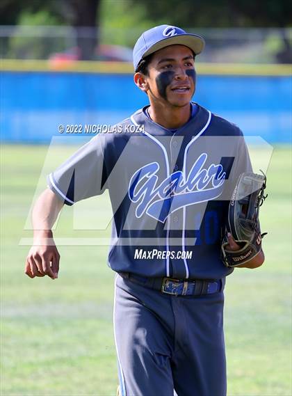 Thumbnail 3 in Warren vs. Gahr photogallery.