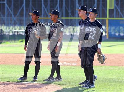 Thumbnail 3 in Warren vs. Gahr photogallery.