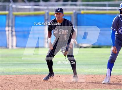 Thumbnail 2 in Warren vs. Gahr photogallery.
