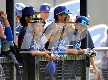 Thumbnail 3 in Warren vs. Gahr photogallery.