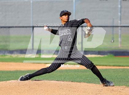 Thumbnail 3 in Warren vs. Gahr photogallery.