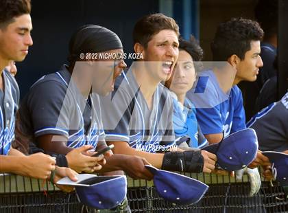 Thumbnail 1 in Warren vs. Gahr photogallery.