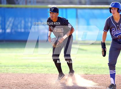 Thumbnail 1 in Warren vs. Gahr photogallery.