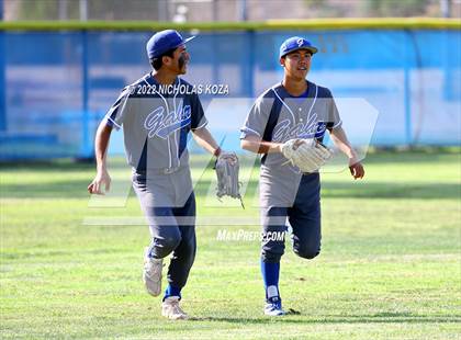Thumbnail 1 in Warren vs. Gahr photogallery.