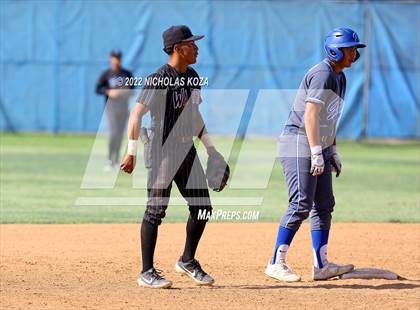 Thumbnail 2 in Warren vs. Gahr photogallery.