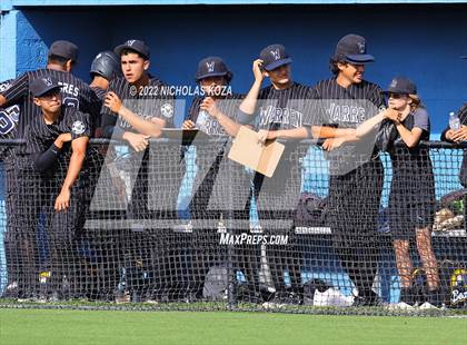 Thumbnail 3 in Warren vs. Gahr photogallery.