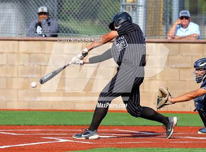 Thumbnail 3 in Warren vs. Gahr photogallery.