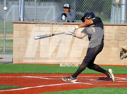 Thumbnail 3 in Warren vs. Gahr photogallery.