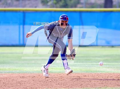 Thumbnail 1 in Warren vs. Gahr photogallery.