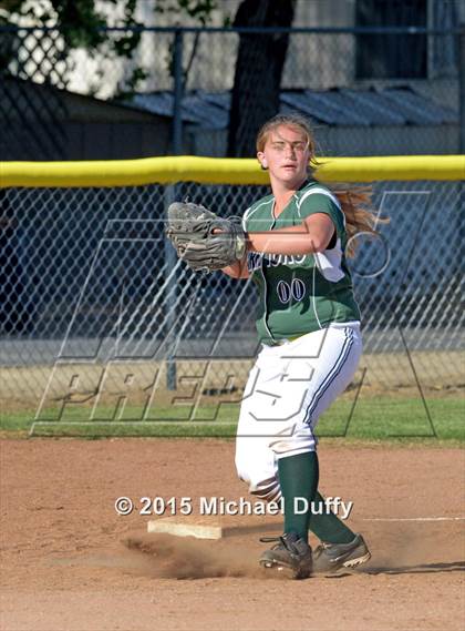 Thumbnail 3 in Ridgeview @ Tehachapi photogallery.