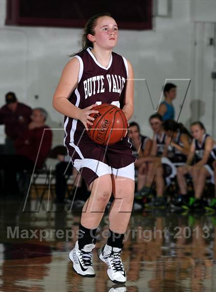 Thumbnail 2 in Butte Valley vs. Hayfork (CIF NS D6 Final) photogallery.
