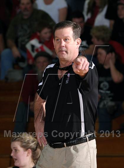 Thumbnail 2 in Butte Valley vs. Hayfork (CIF NS D6 Final) photogallery.