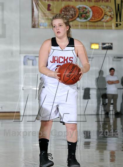 Thumbnail 2 in Butte Valley vs. Hayfork (CIF NS D6 Final) photogallery.