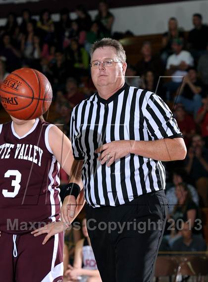 Thumbnail 3 in Butte Valley vs. Hayfork (CIF NS D6 Final) photogallery.