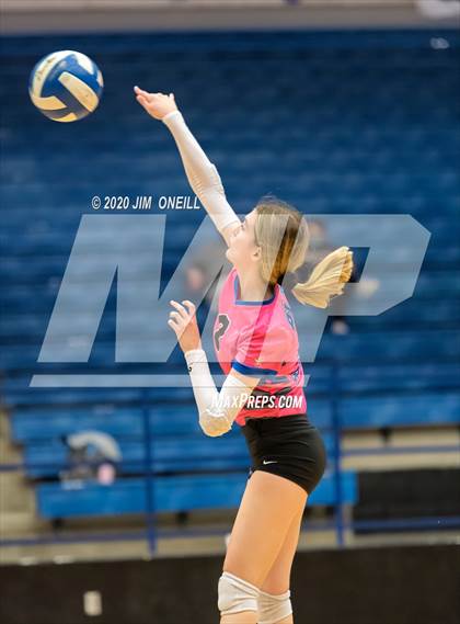 Thumbnail 3 in Coppell @ Plano West photogallery.
