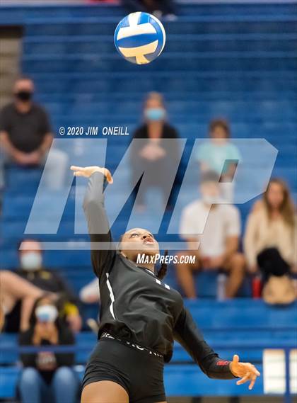 Thumbnail 3 in Coppell @ Plano West photogallery.