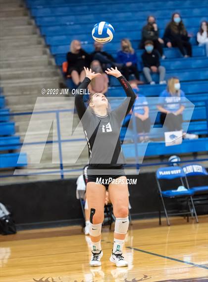 Thumbnail 1 in Coppell @ Plano West photogallery.